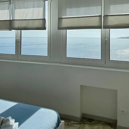 Sally's - Casa Azzurra