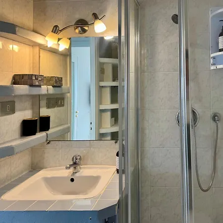 Sally's - Casa Azzurra