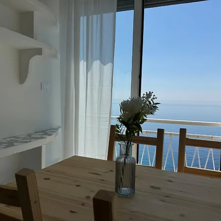 Sally's - Casa Azzurra Σαν Ρέμο