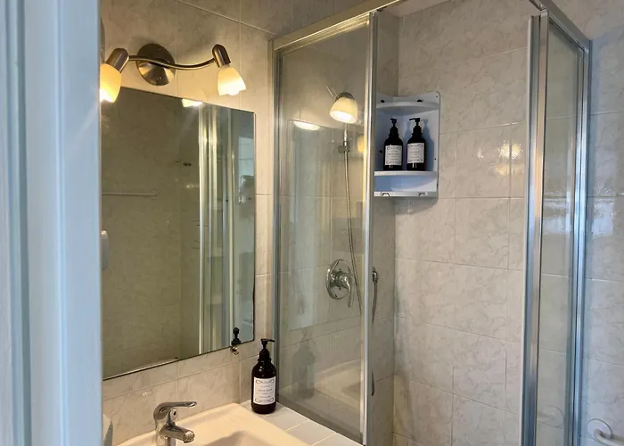 Sally's - Casa Azzurra Σαν Ρέμο